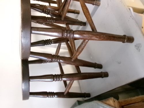Set Of 4 Oval Elm Top VictorianTavern Stools View V