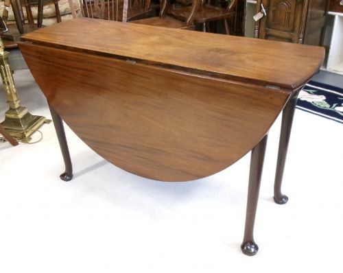 Georgian Padfoot Mahogany Drop Leaf Table
