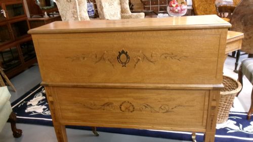 MAHOGANY INLAID FREE STANDING CYLINDER TOP WRITING DESK - ADDITIONAL PHOTO 6
