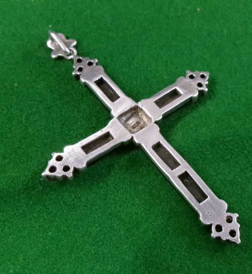 LARGE CRUCIFIX MARKED 925 WITH BLACK RED MARCASITE DECORATION - ADDITIONAL PHOTO 2