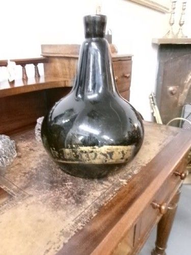 LARGE GREEN GEORGIAN APOTHECARY ONION BOTTLE - ADDITIONAL PHOTO 2