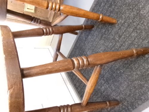 PAIR OF TAVERN STOOLS WITH OVAL DISHED TOP - ADDITIONAL PHOTO 3