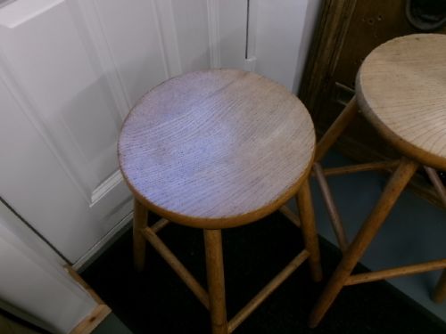 PAIR OF TALL ELM TOPPED STOOLS - ADDITIONAL PHOTO 2