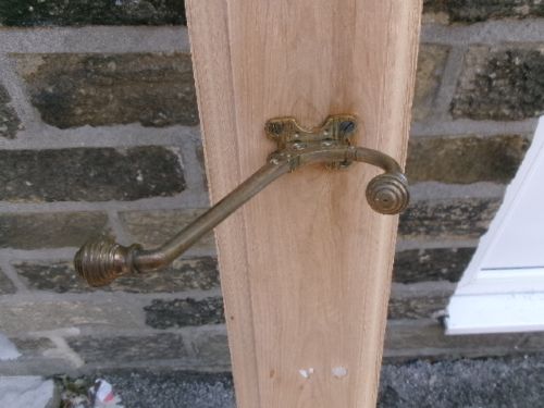 FOUR VICTORIAN DOUBLE BRASS HOOKS ON PINE BACKBOARD - ADDITIONAL PHOTO 9
