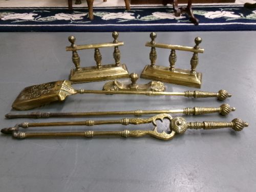 Heavy Quality Fire Companion Set with Pair of Dogs & Iron Rest.