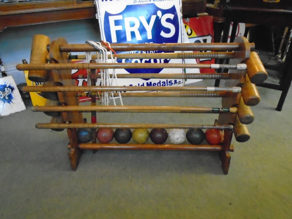Super Vintage Croquet Set