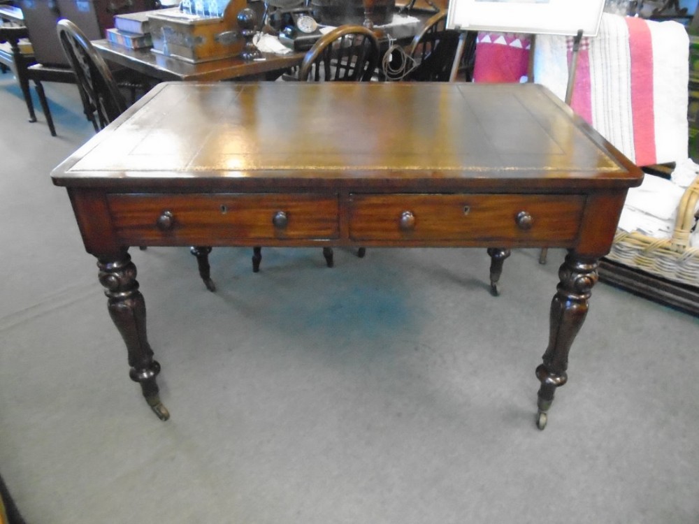 Superb Quality 2 Drawer Writing Table 