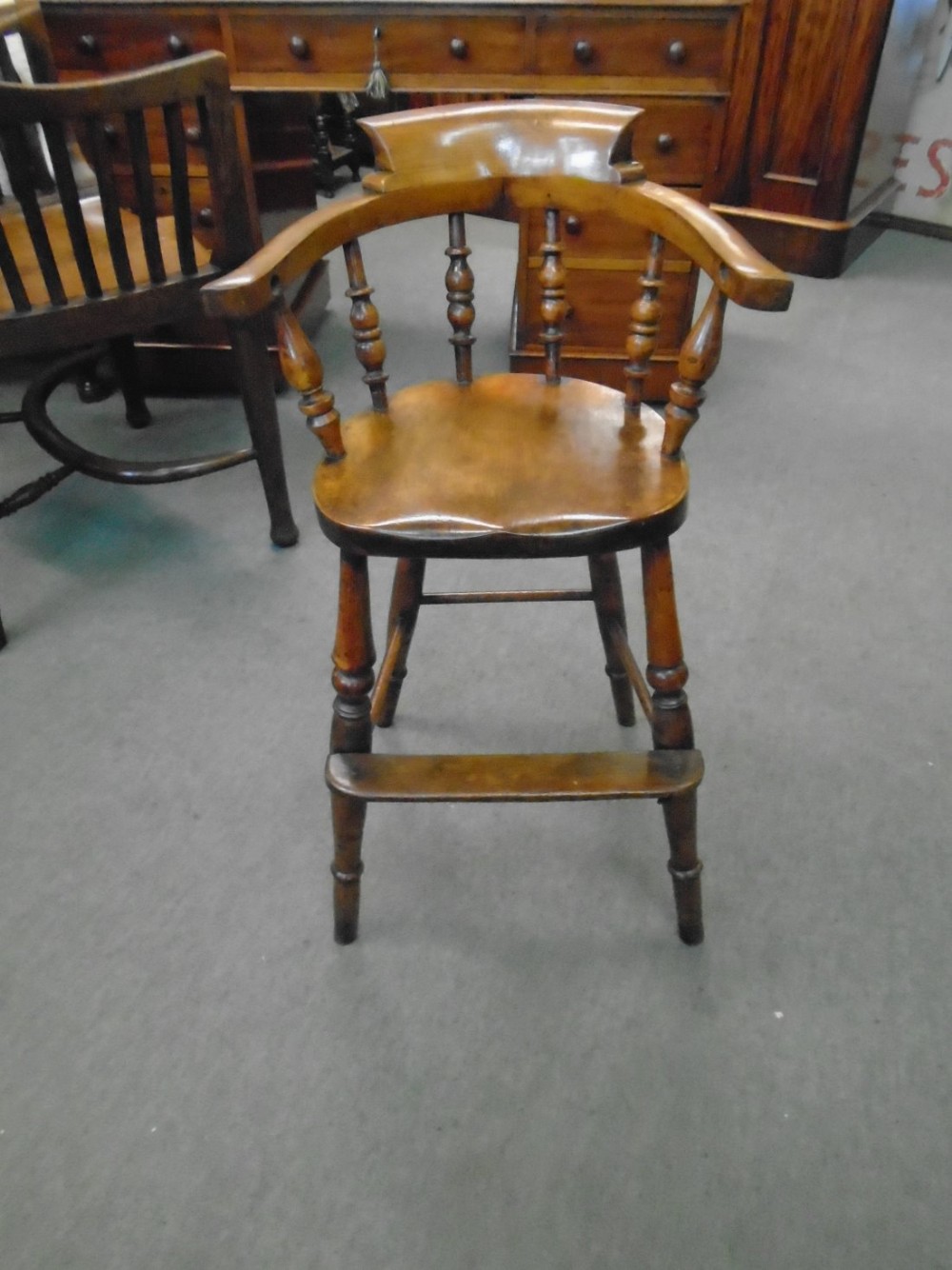 Child's Bow High Chair