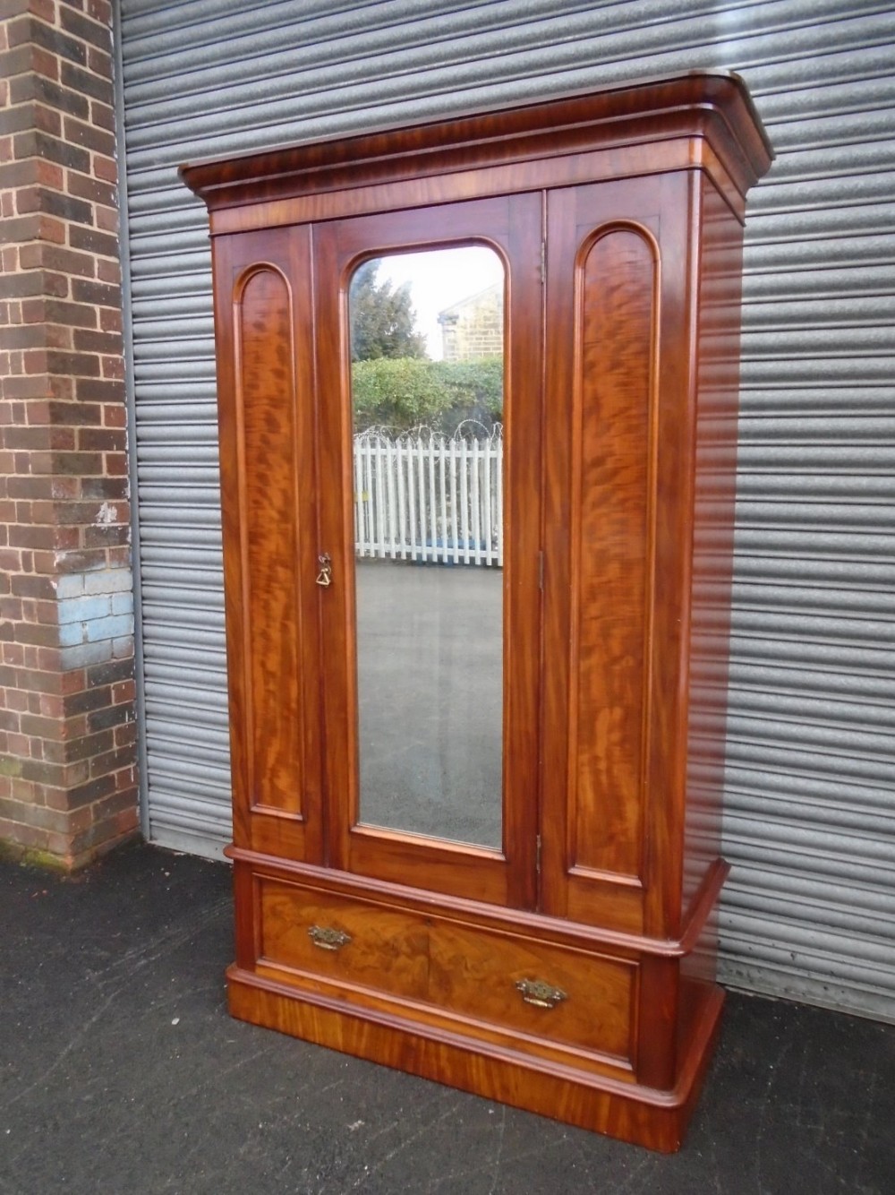 Quality Mahogany Wardrobe