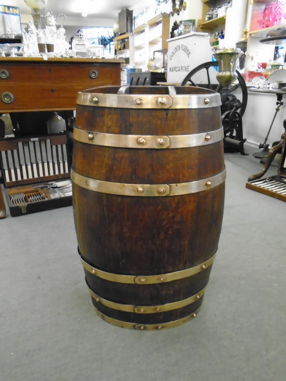Banded Oval Stick Stand