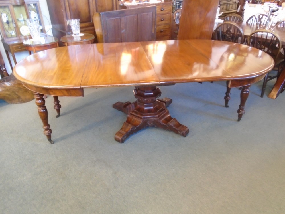 Large Mahogany Extending Centre Pedestal Dining Table View VII
