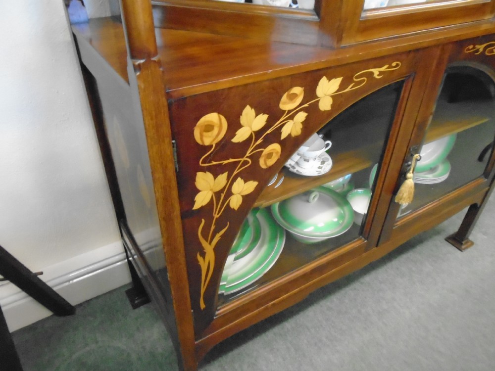 FANTASTIC MAHOGANY ART NOUVEAU CABINET View III