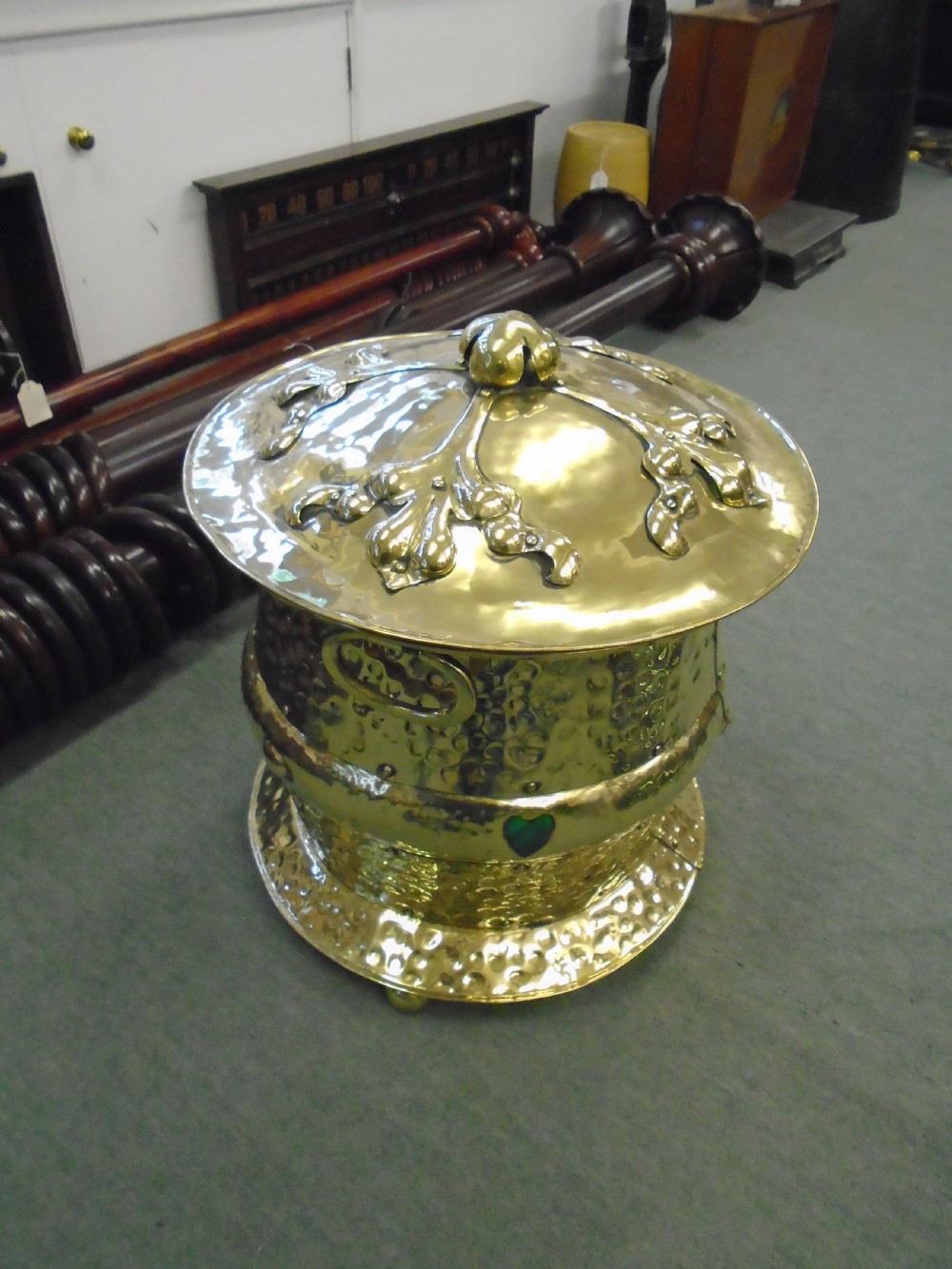 Fantastic Arts & Crafts Coal Vase & Lid View IV