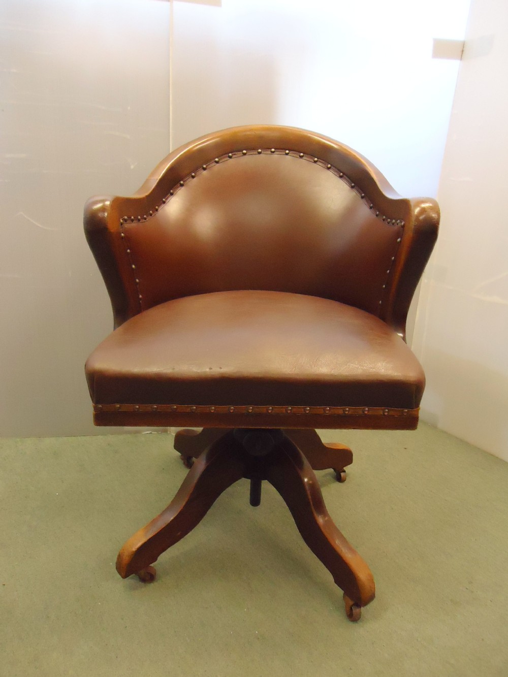 Office Swivel Chair 