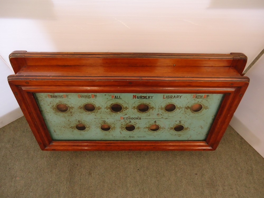 Country House Bell Box View II