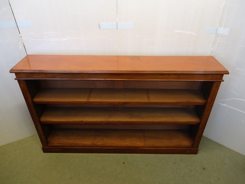 Mahogany Open Bookshelf  View V
