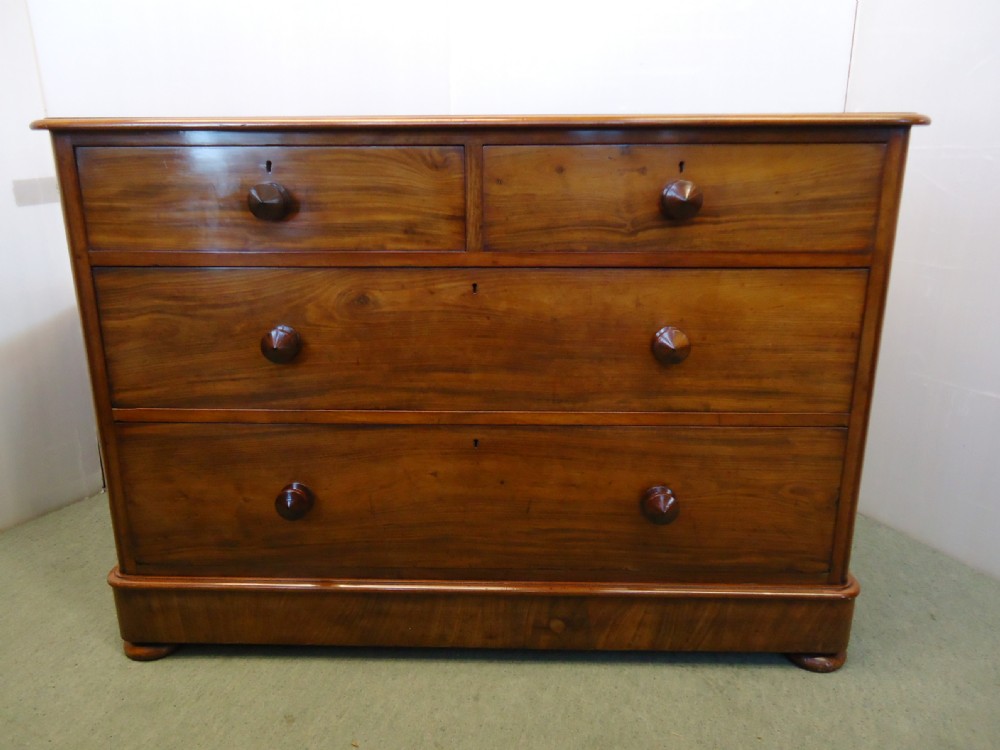Super Quality Mahogany Chest Of Drawers View II