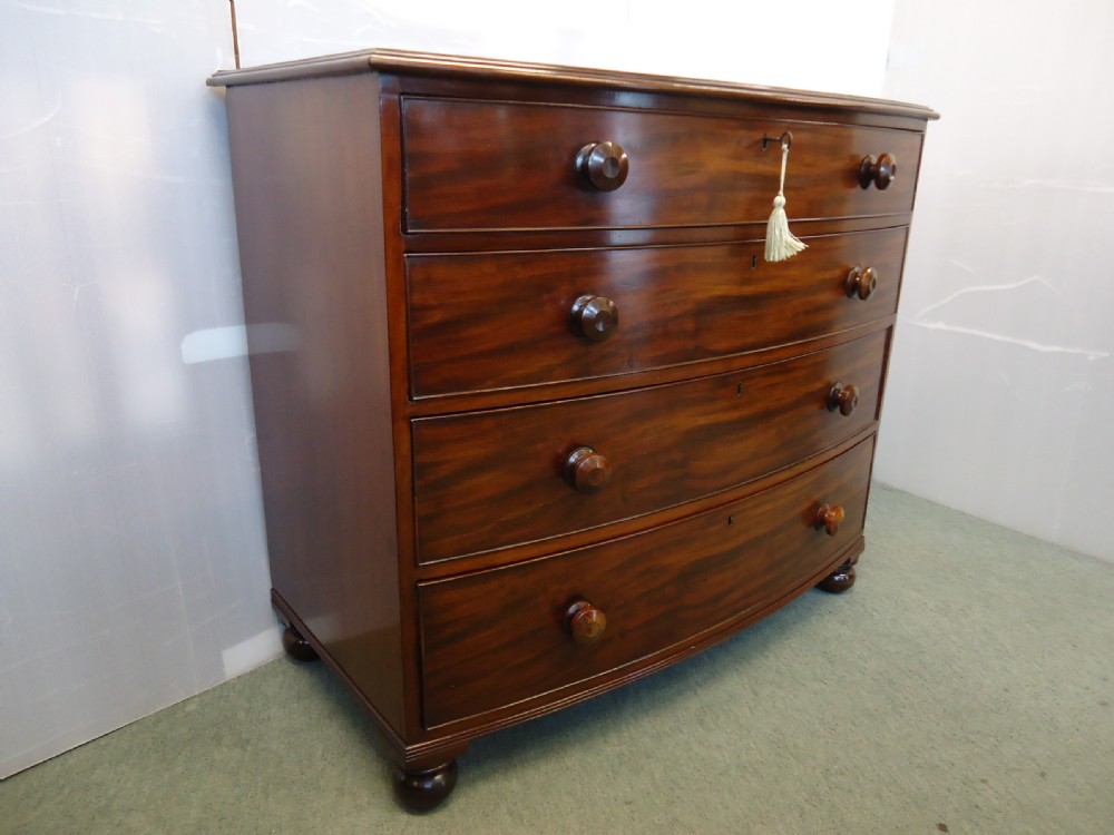 Mahogany Bow Front Chest Of Drawers
