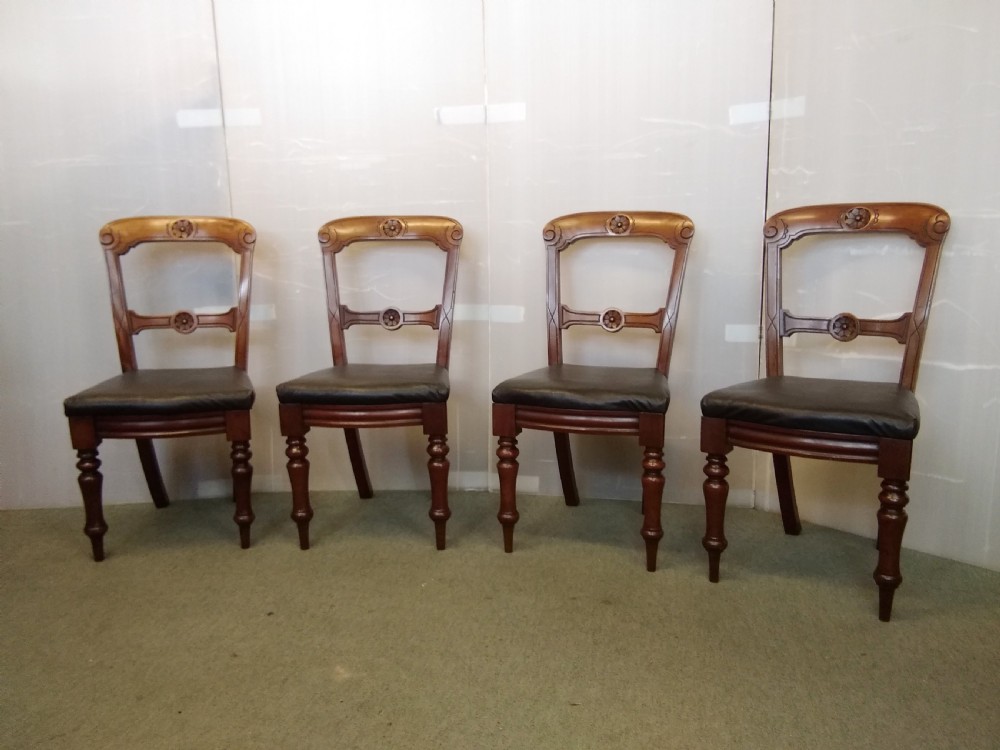4 Victorian Chairs