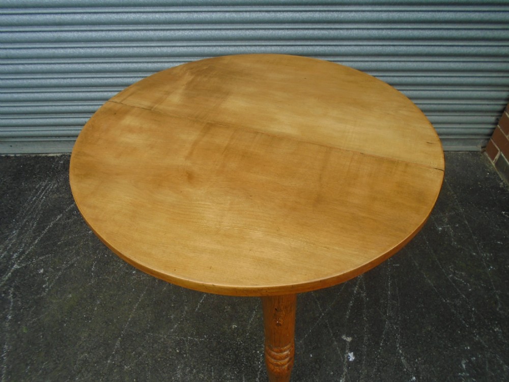 Victorian Pine Cricket Table View II