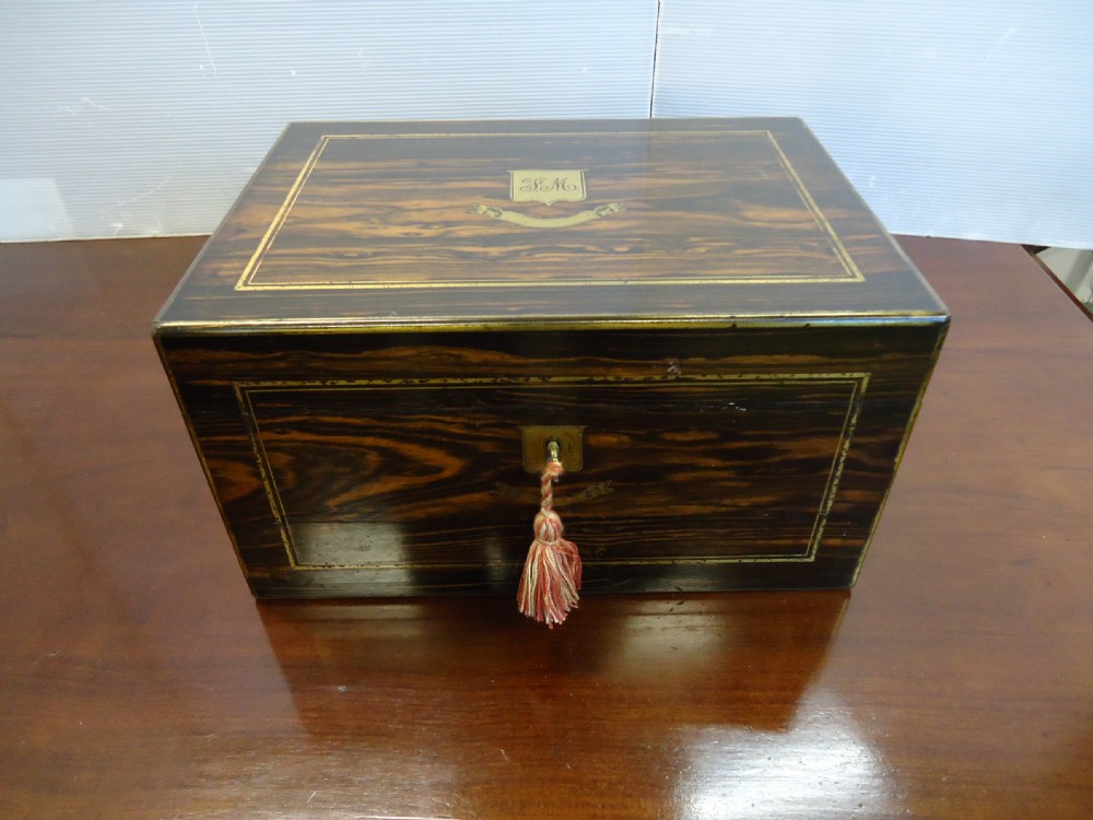 Outstanding Jewellery Box View II