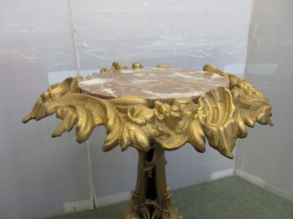 Guilt Pedestal Table  View VII