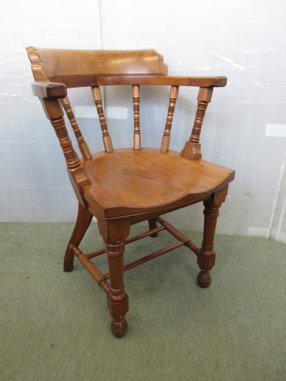 HARDWOOD DESK CHAIR
