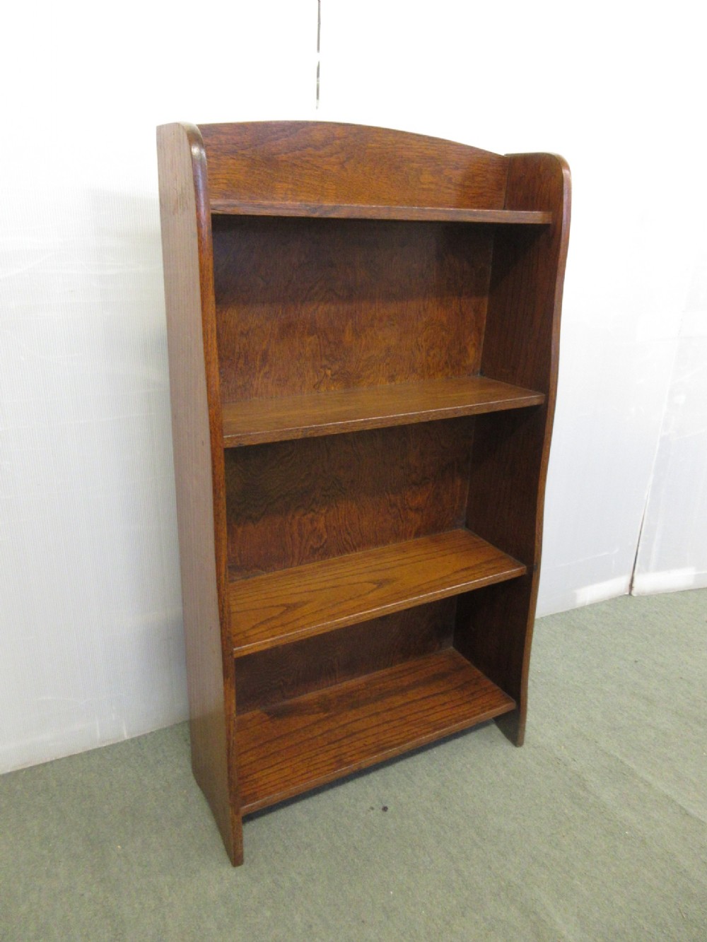 Small Oak  Bookshelf 