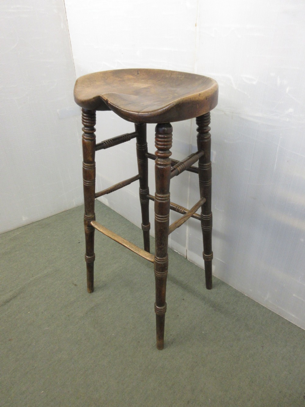 Tall Saddle Seat Stool 