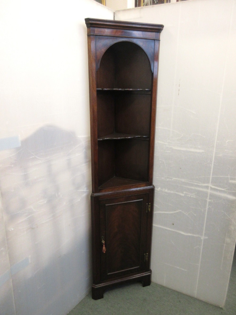 Slim Mahogany Corner cupboard display