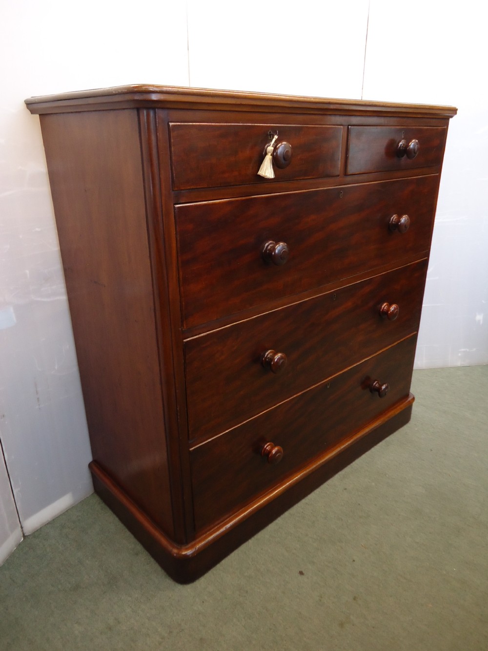 Quality Mahogany Chest Of Drawers  View II