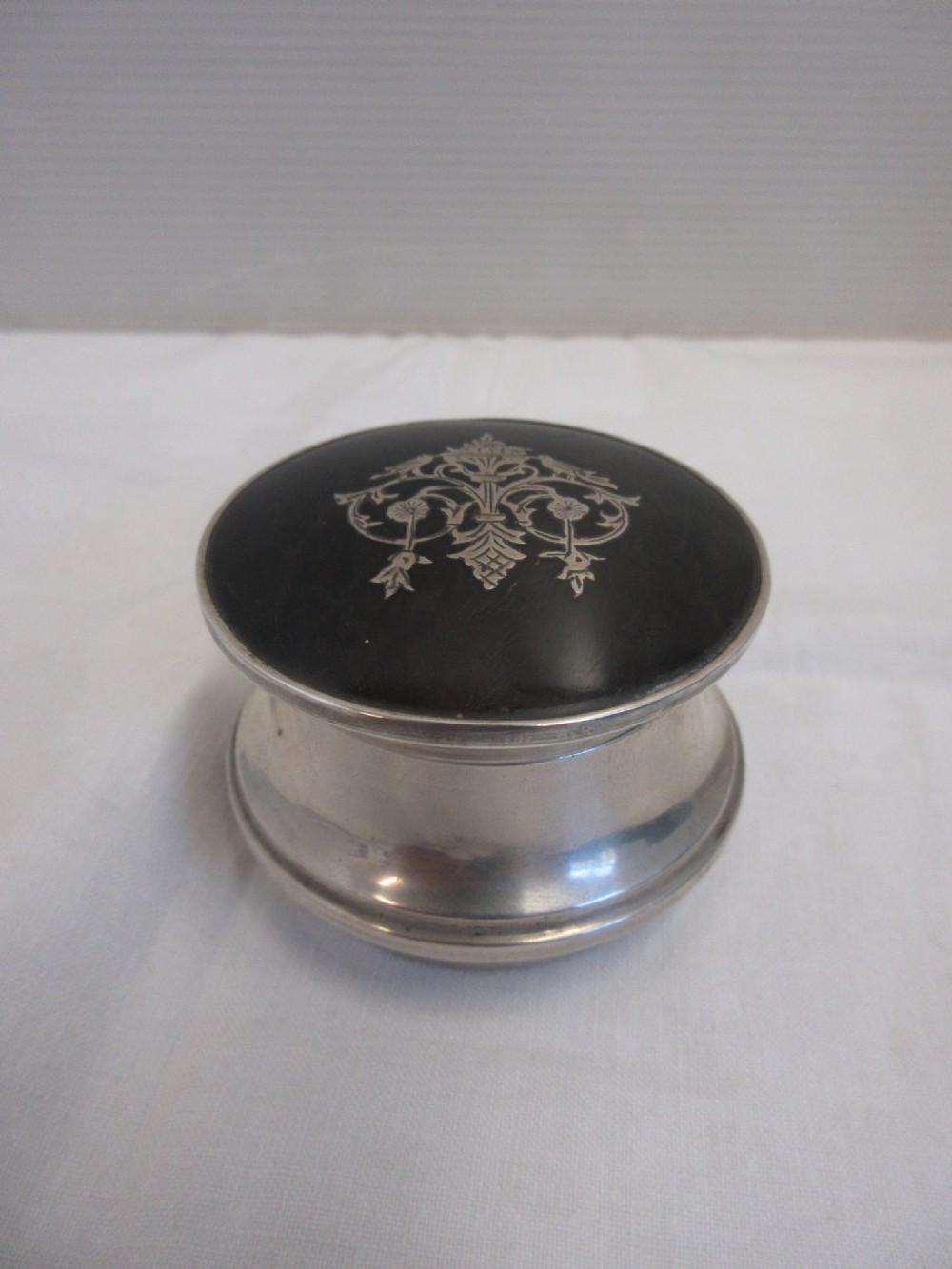 Silver & Tortoise Shell Round Jewelley Box