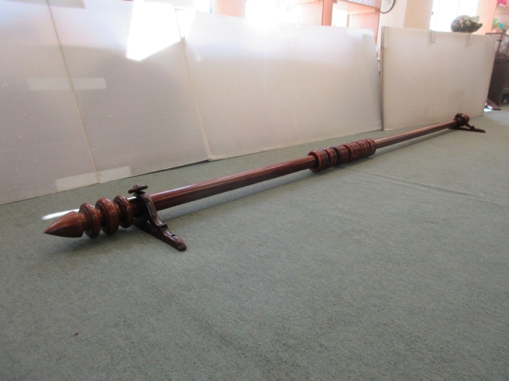 Quality 10' Mahogany Curtain Pole 