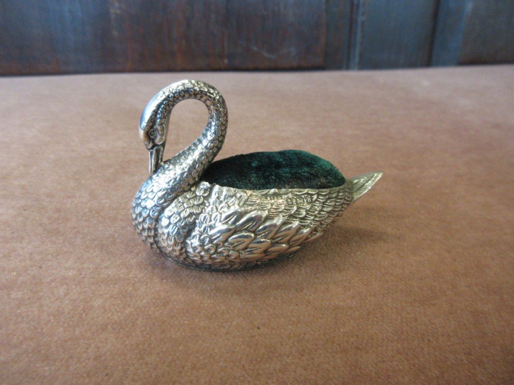 Sliver Swan Pin Cushion