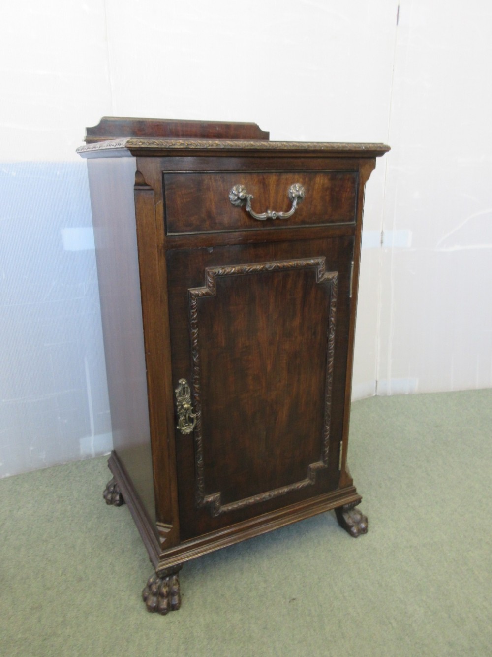 Mahogany Bedside