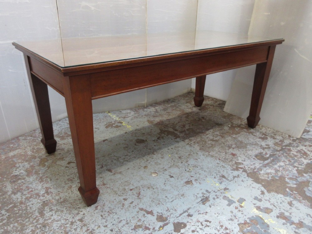 Mahogany 6 