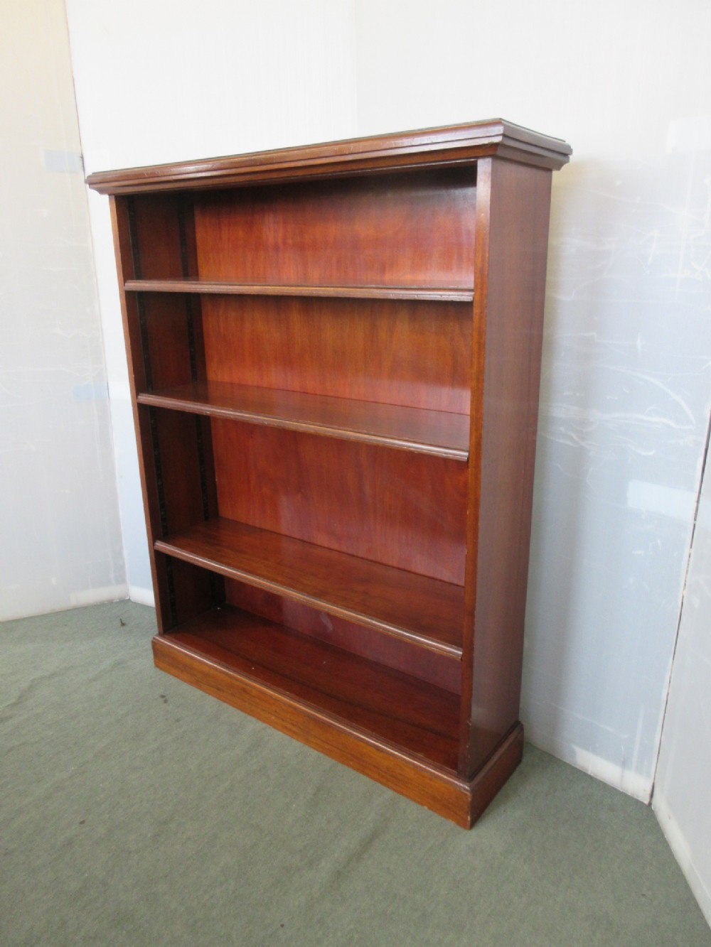 Mahogany Bookshelf 