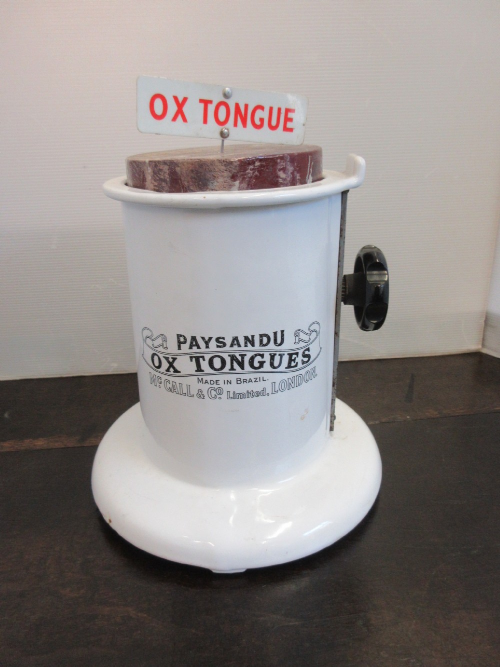 Kitchenalia Ox Tongue Display