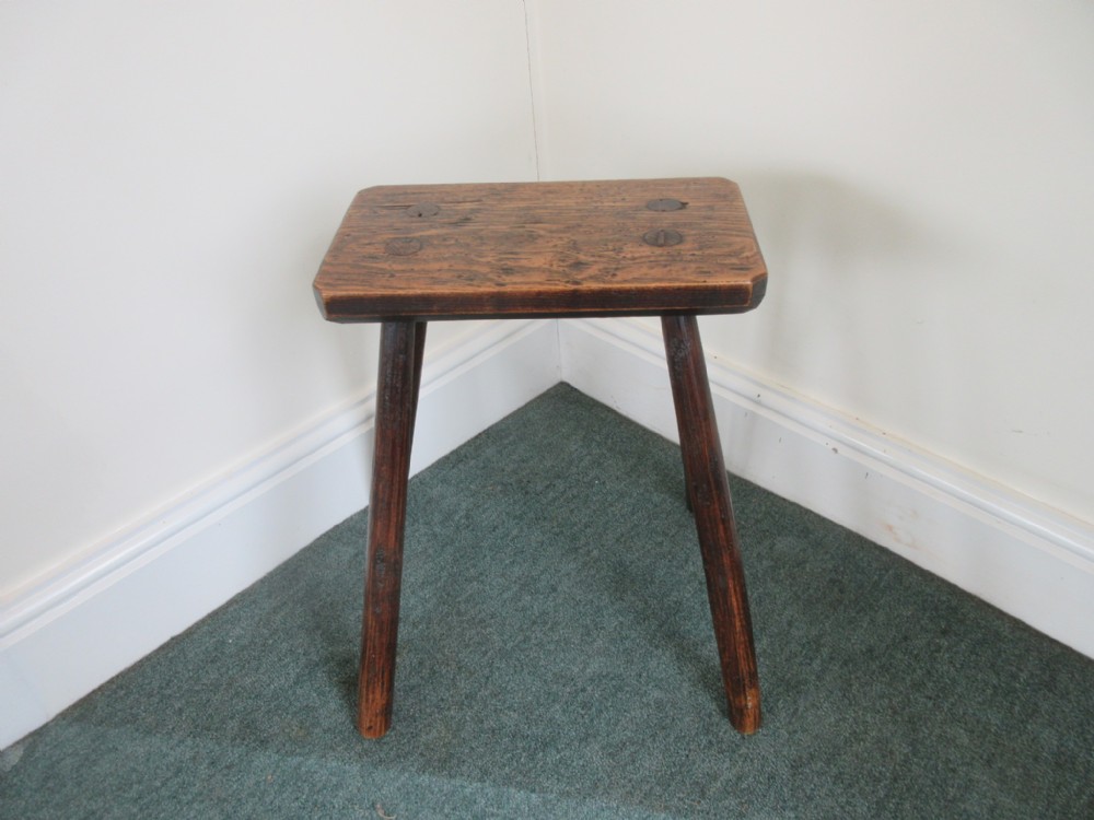 4 Legged Elm Dales Stool 