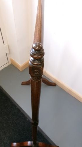 Victorian Mahogany Slim Quilt Rail View V