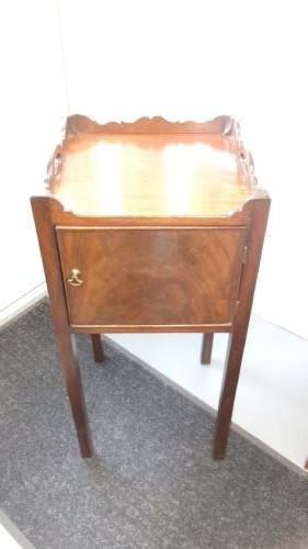 Georgian Mahogany Nightstand Galleried Surround View VIII