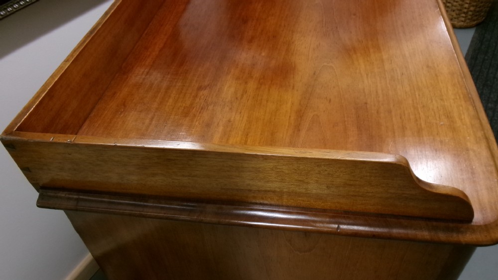 Victorian Mahogany 3 Height Chest Of Drawers View II