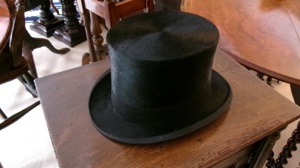 Early Silk Top Hat Size 7 1/4
