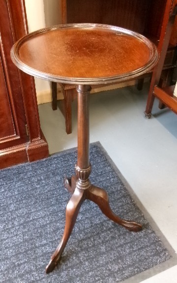 Christopher Pratt Bradford Mahogany Wine Table View XI
