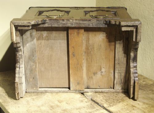 WELSH OAK COFFOR BACH OR MINIATURE CHEST CIRCA 1760 - ADDITIONAL PHOTO 9