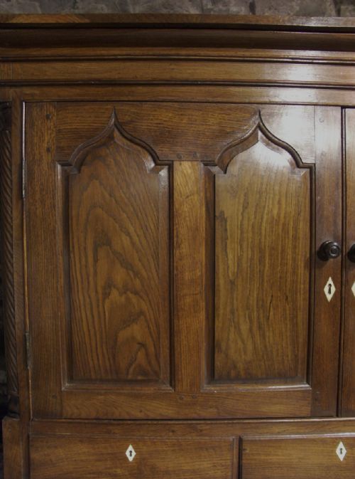 GEORGIAN WELSH OAK CUPBOARD CIRCA 1800 - ADDITIONAL PHOTO 5