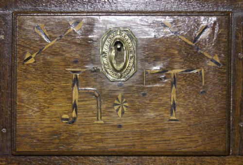 fig 2. Welsh oak chest-on-chest (chest of drawers), circa 1815