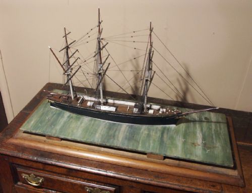 MODEL OF A SAILING SHIP CIRCA 1880 - ADDITIONAL PHOTO 3
