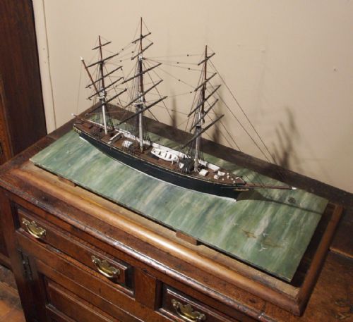 MODEL OF A SAILING SHIP CIRCA 1880 - ADDITIONAL PHOTO 4