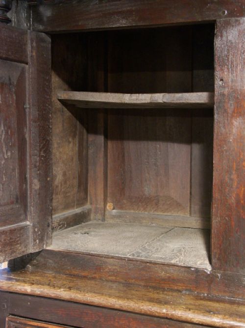 WELSH OAK DEUDDARN COURT CUPBOARD CIRCA 1680 - ADDITIONAL PHOTO 11
